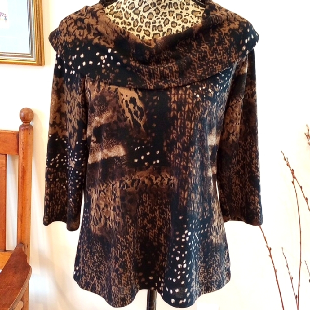 Christopher & Banks Petite Ladies Sweater Size:XLP Color:Brown, Black NWT
